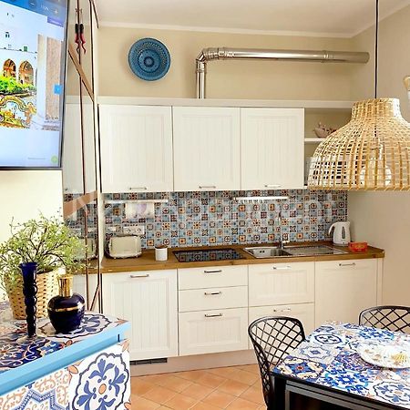Caprese Experience - Light Blu Apt - Dante Naples Exterior photo