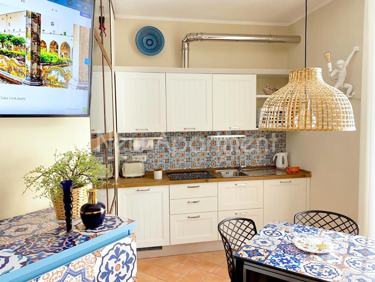 Caprese Experience - Light Blu Apt - Dante Naples Exterior photo